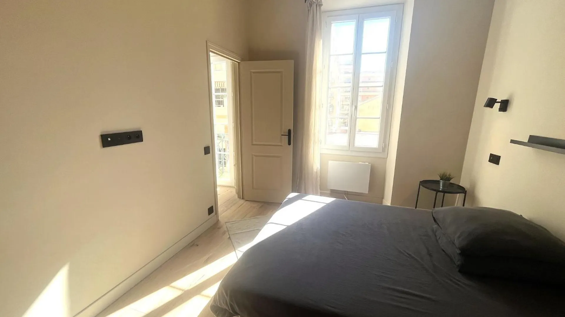 Apartament Beaumont Republique Nicea 0*,  Francja